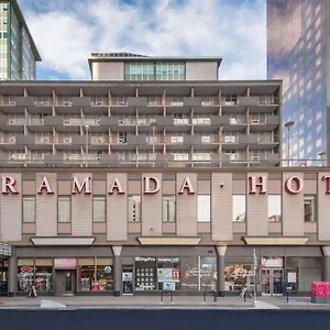 Hotel Ramada Plaza By Wyndham Downtown YYC