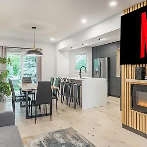 Free Parking Prime Location New Modern Canada