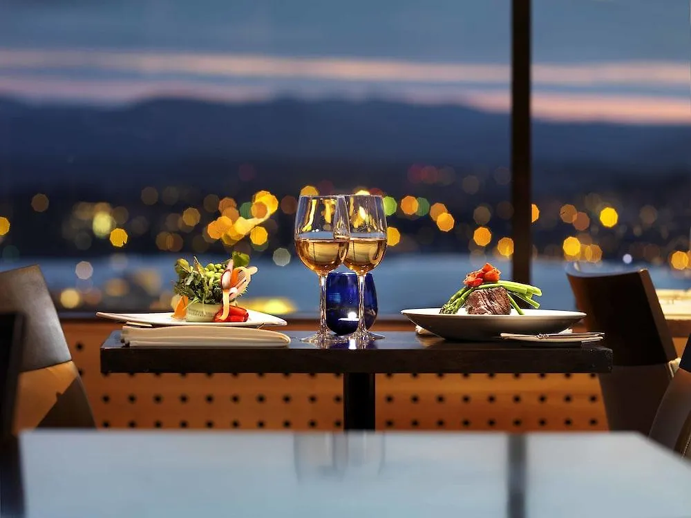 Chateau Victoria Hotel & Suites