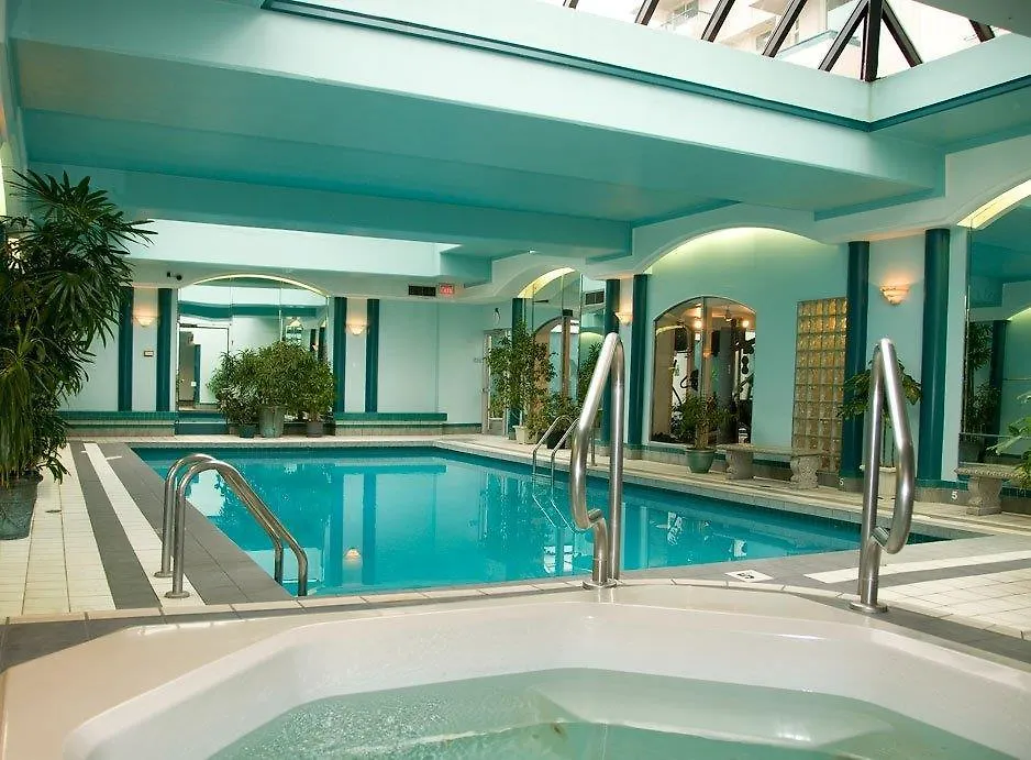 Chateau Victoria Hotel & Suites Canada