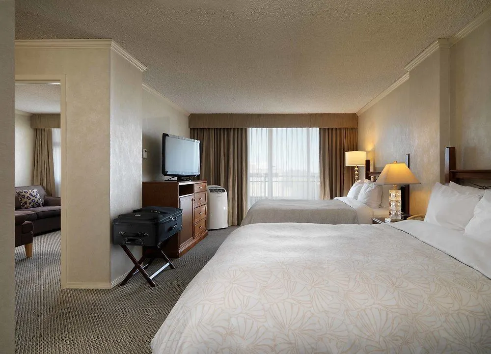 Chateau Victoria Hotel & Suites