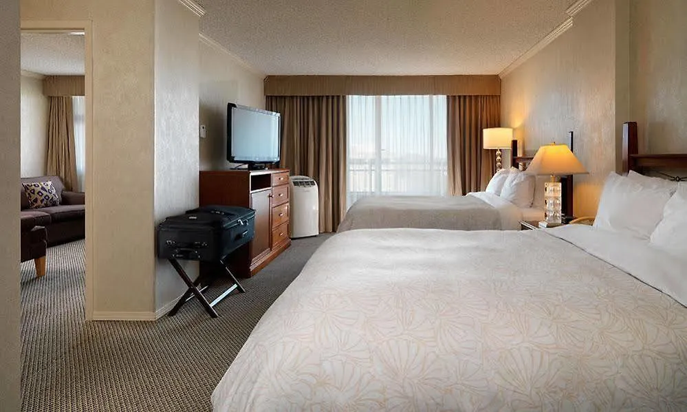 Chateau Victoria Hotel & Suites